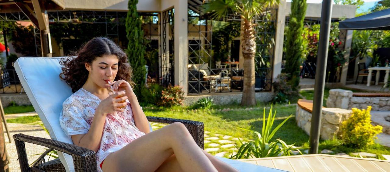 Hotel 212 Olympos Bagian luar foto
