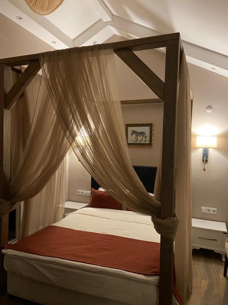 Hotel 212 Olympos Bagian luar foto